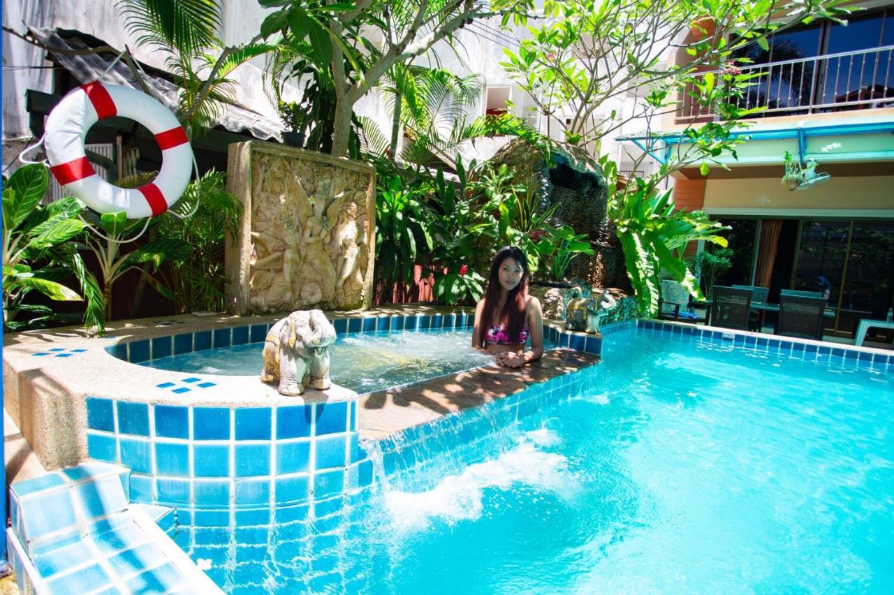 Отель Seven Seas Patong