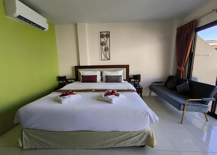 Seven Seas Hotel